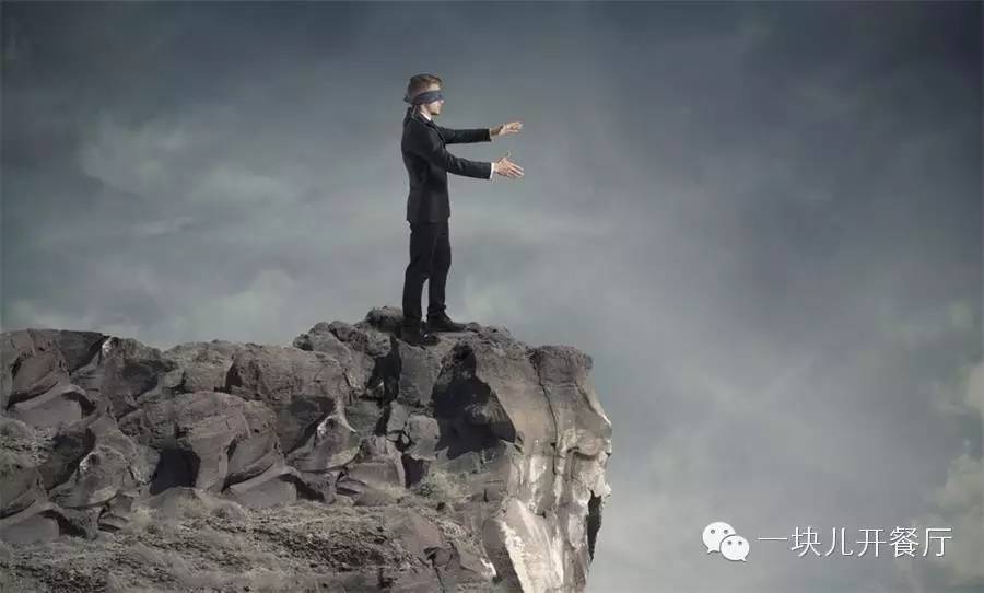 餐厅加盟黑幕重重，深喉揭秘：选择什么样的加盟不易翻船？