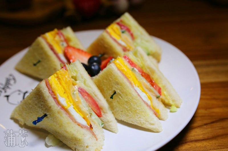 爱上泰迪熊，去TeddyCoffee下午茶约吗？