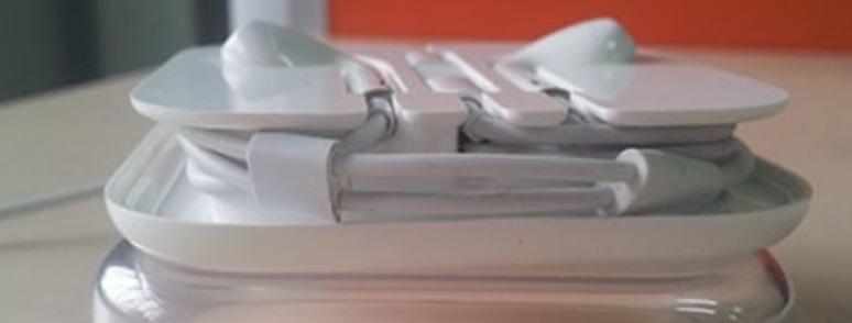 苹果耳机怎么收纳入收纳盒,苹果耳机4代操作技巧