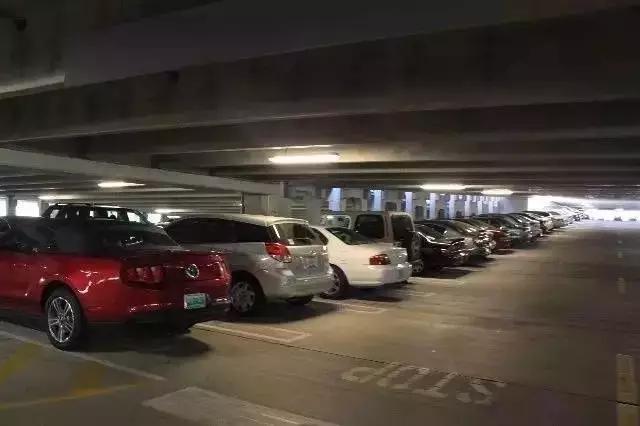 婊℃弧鐨勯兘鏄瘹鎰忓拰绂忓埄,90%鐨勬湰鍦颁汉閮戒笉鐭ラ亾鐨勯噸搴嗗喎鐭ヨ瘑