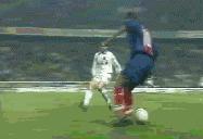 足球过人小技巧新手就能学会,足球过人技巧大全集