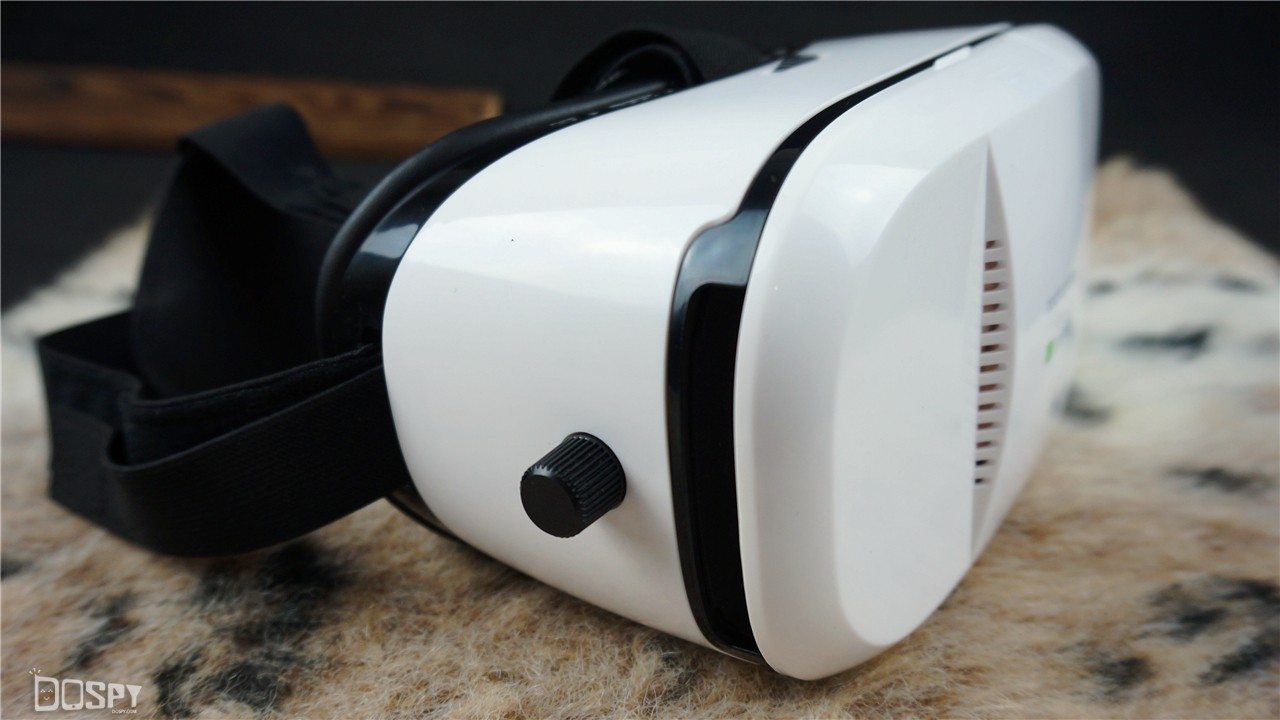 vr头盔游戏测评视频,虚拟现实游戏头盔评测