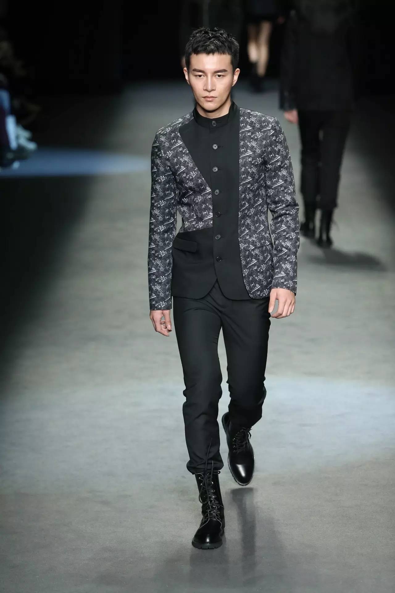 本地潮牌崛起！在深圳时装周上的品牌都出乎意料地好看哦