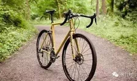 山地自行车和公路自行车区别,你知道山地车和公路车的区别吗