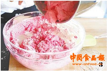 马卡龙芝士火腿三明治,制作马卡龙甜品简单方法