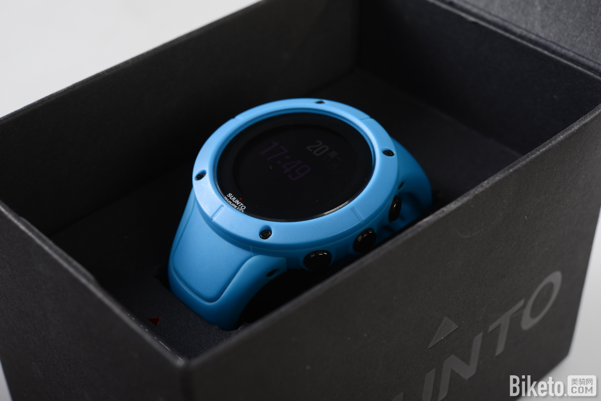 评测:SUUNTO颂拓SpartanTrainer光电心率运动手表