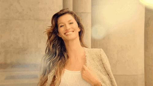 聪明的女人会引导男人给自己花钱,真正聪明的女人往往很会花钱