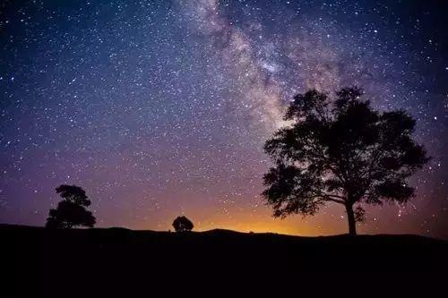 星空最漂亮的拍摄方法,4个参数教你拍摄唯美星空