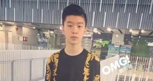 明星弟妹,范冰冰弟弟从头到脚全变了