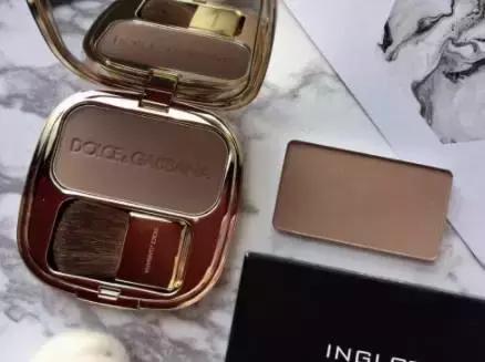 好用又便宜的彩妆产品推荐,新手必有的彩妆产品推荐