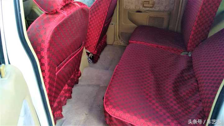 领克03后排能不能全平放倒睡觉 (国产suv可以放平睡觉的车)