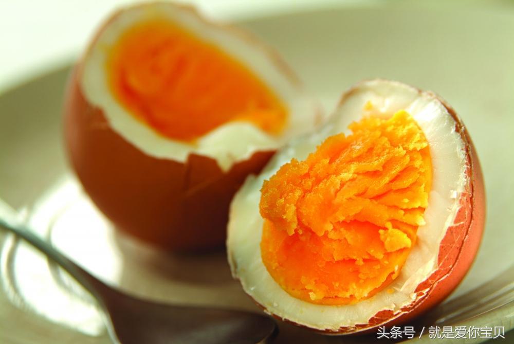 宝宝加辅食过早的危害,过晚添加辅食