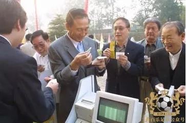 津门足坛双百颂孙建军,津门足坛双百颂高玉勇