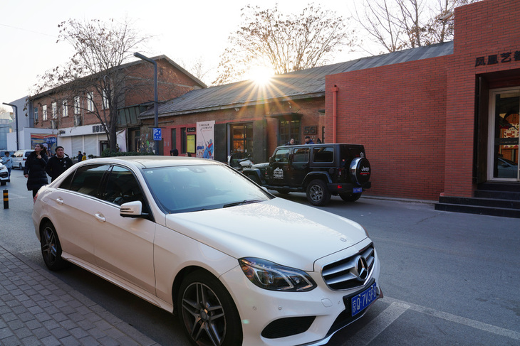 索尼fe24-105mmf4镜头画质差,索尼万元内套机推荐