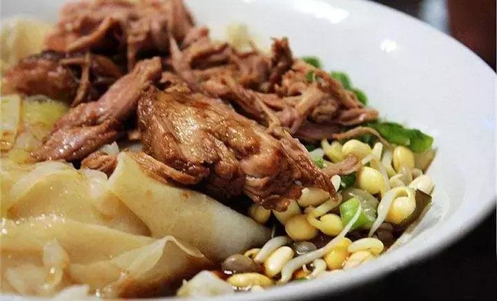 西安手工擀面条,西安老蔡家面条