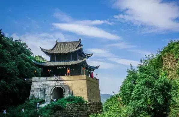 收藏！西成高铁12月6日开通，青白江人的独家攻略来啦！