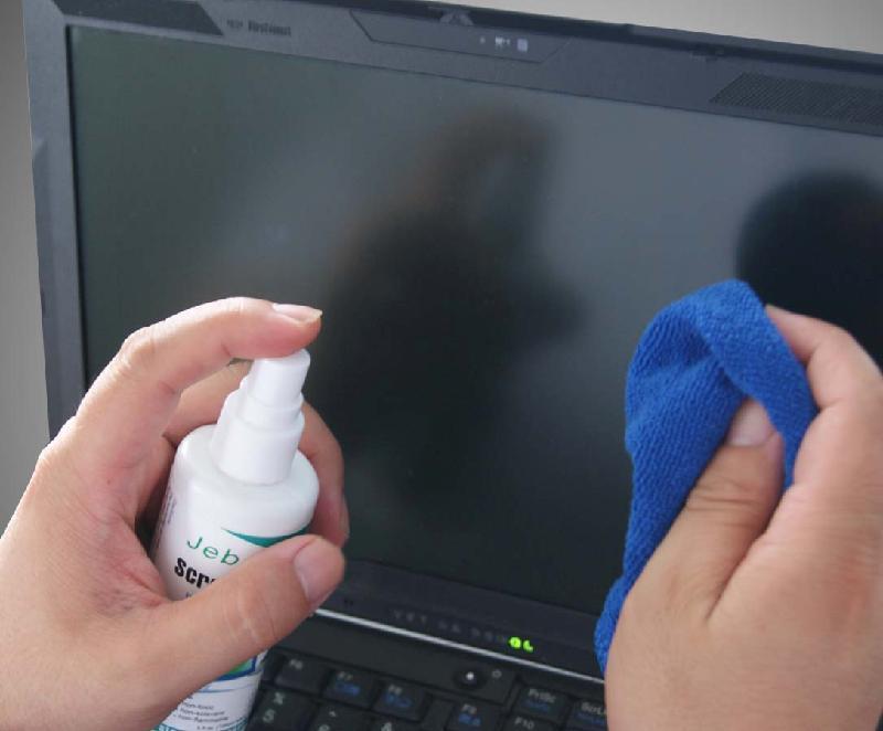 电视液晶屏能擦灰吗,液晶电视屏幕脏了怎么擦不沾灰