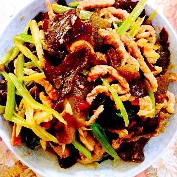 这3种家常菜做起来简单又美味,周末在家做一道简单易学的家常菜