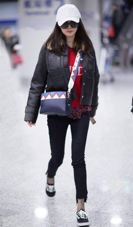 皮衣应该选贴身的好,皮衣好