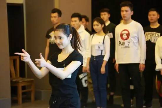 艺考紧张情绪该怎样缓解,美术艺考前紧张怎么缓解