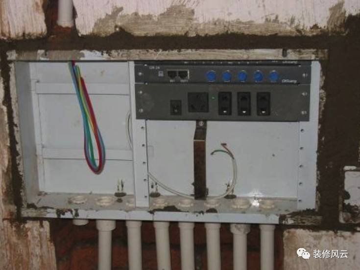 弱电箱一般布置在哪里,什么是家装弱电箱