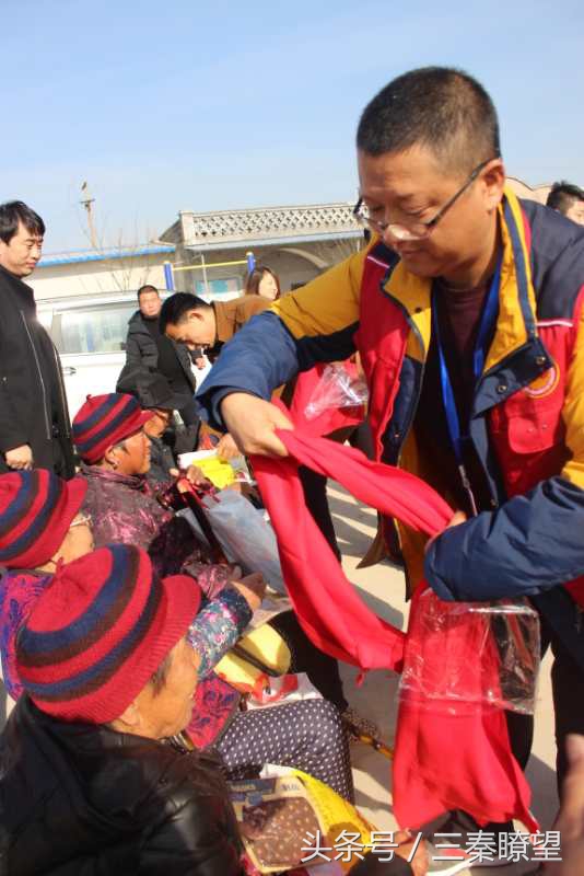 关爱老兵慈善活动,情系孤寡老人献爱心活动