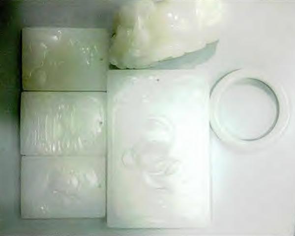 老人被骗买产品2000元可以报警吗,买新疆和田玉上当的案例