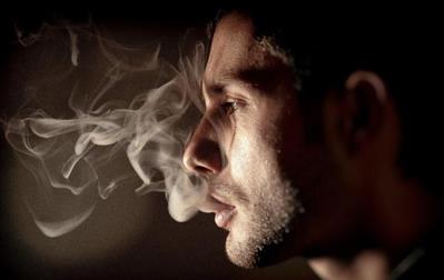 脱发的悲哀：美和丑只差一撮头发的距离！权威教你如何防脱发生发