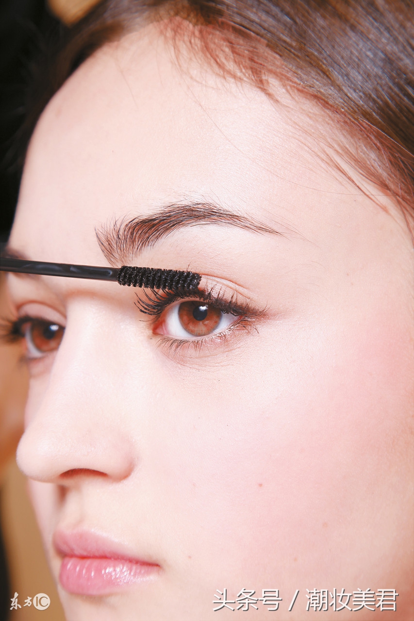 新手美睫粘不住假睫毛,美睫怎么避免不粘到下睫毛