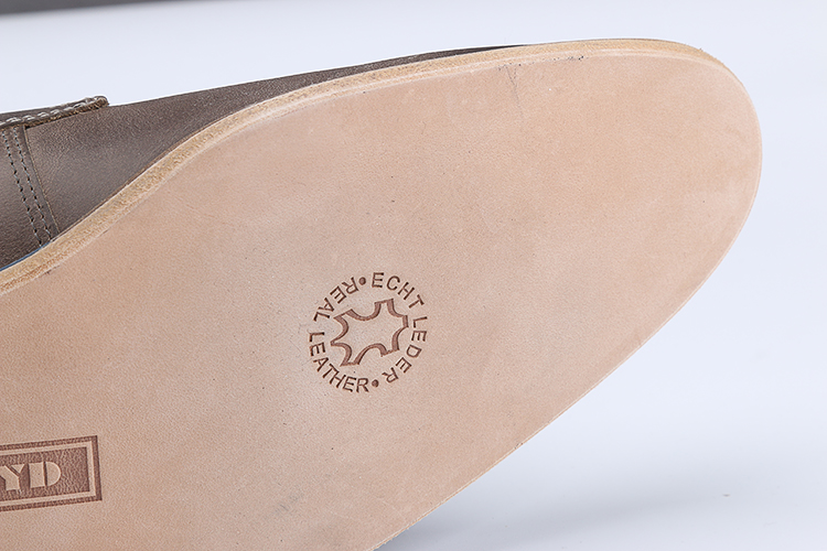 颜值鞋子推荐品牌男鞋,休闲鞋品牌性价比推荐