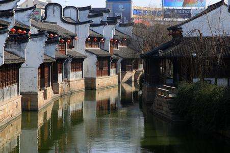 鏈堟渤鍙ら晣,娓哥帺鏈堟渤鍙ら晣