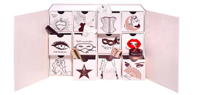 这些圣诞美甲美爆啦,这些美妆好物萌翻少女心