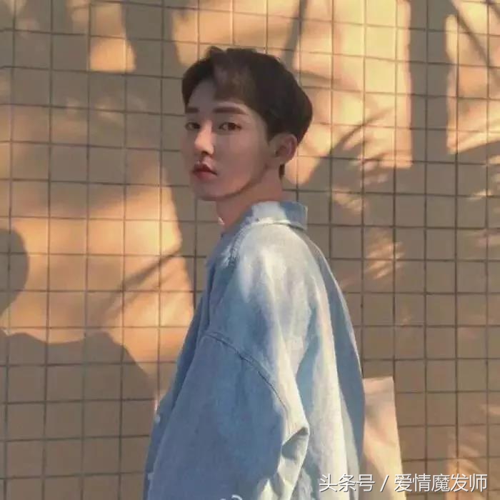 冬季男生发型不烫推荐,最适合秋冬季节男生烫的发型