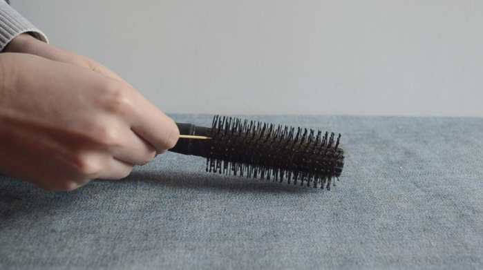 梳子上的油腻怎么洗,梳子黏黏的怎么才能去掉