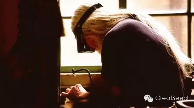 高桥吾郎|当手艺人失去了赖以生存的手指