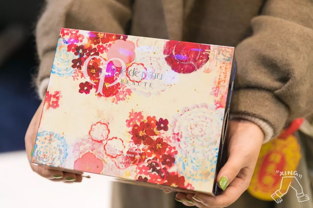 2018褰╁澶х墝鍦ｈ癁濂楄,鍓佹墜褰╁