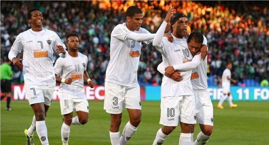 小罗首秀诺坎普,小罗首次亮相诺坎普