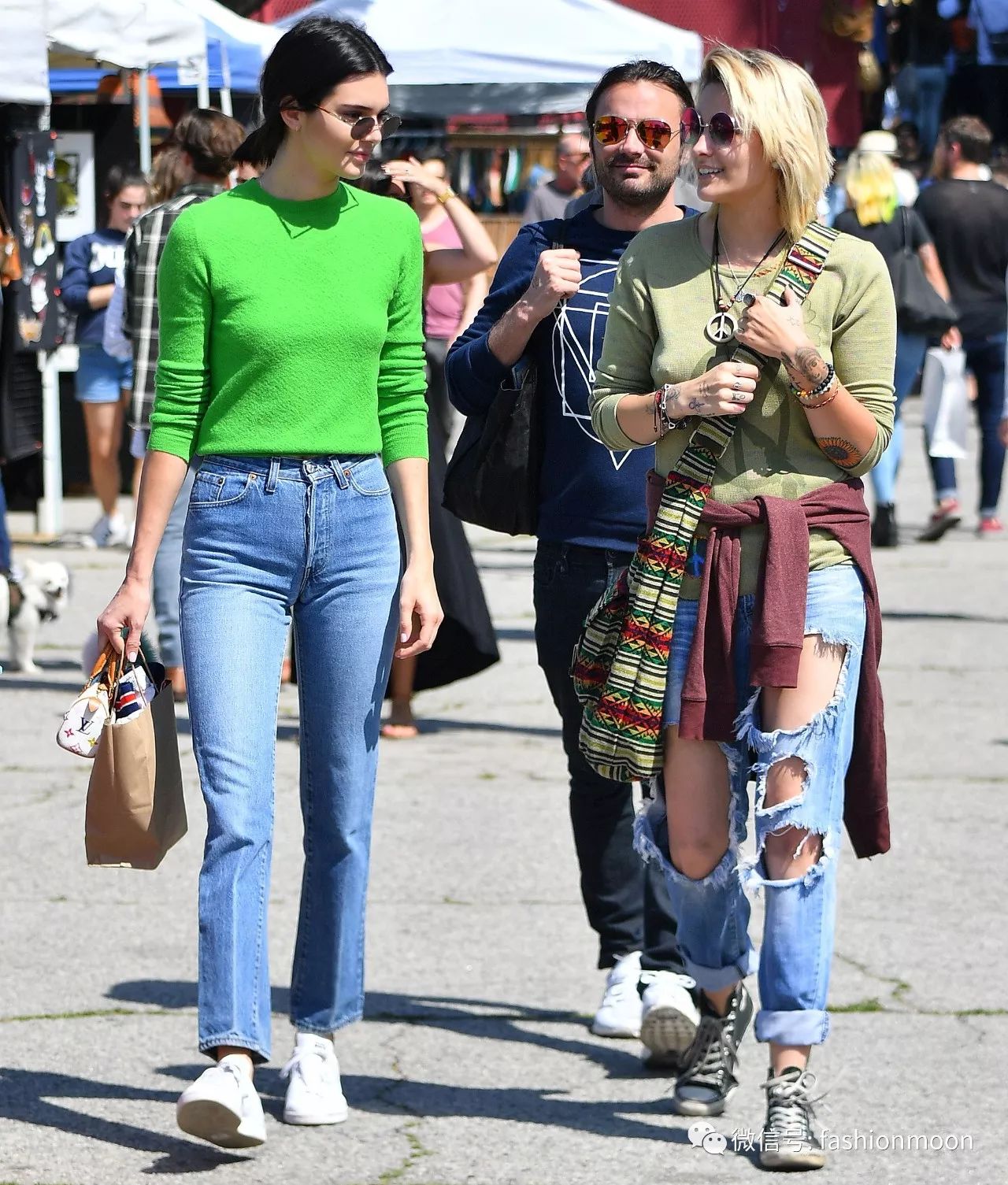 时髦潮女孩冬季穿搭攻略 (圣诞色彩搭配什么衣服)