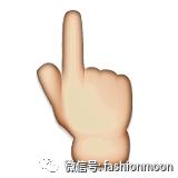 时髦潮女孩冬季穿搭攻略 (圣诞色彩搭配什么衣服)