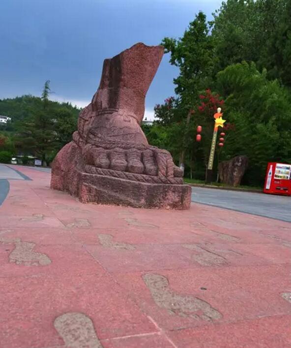 中国最牛的一个省会,中国最牛的一个县城