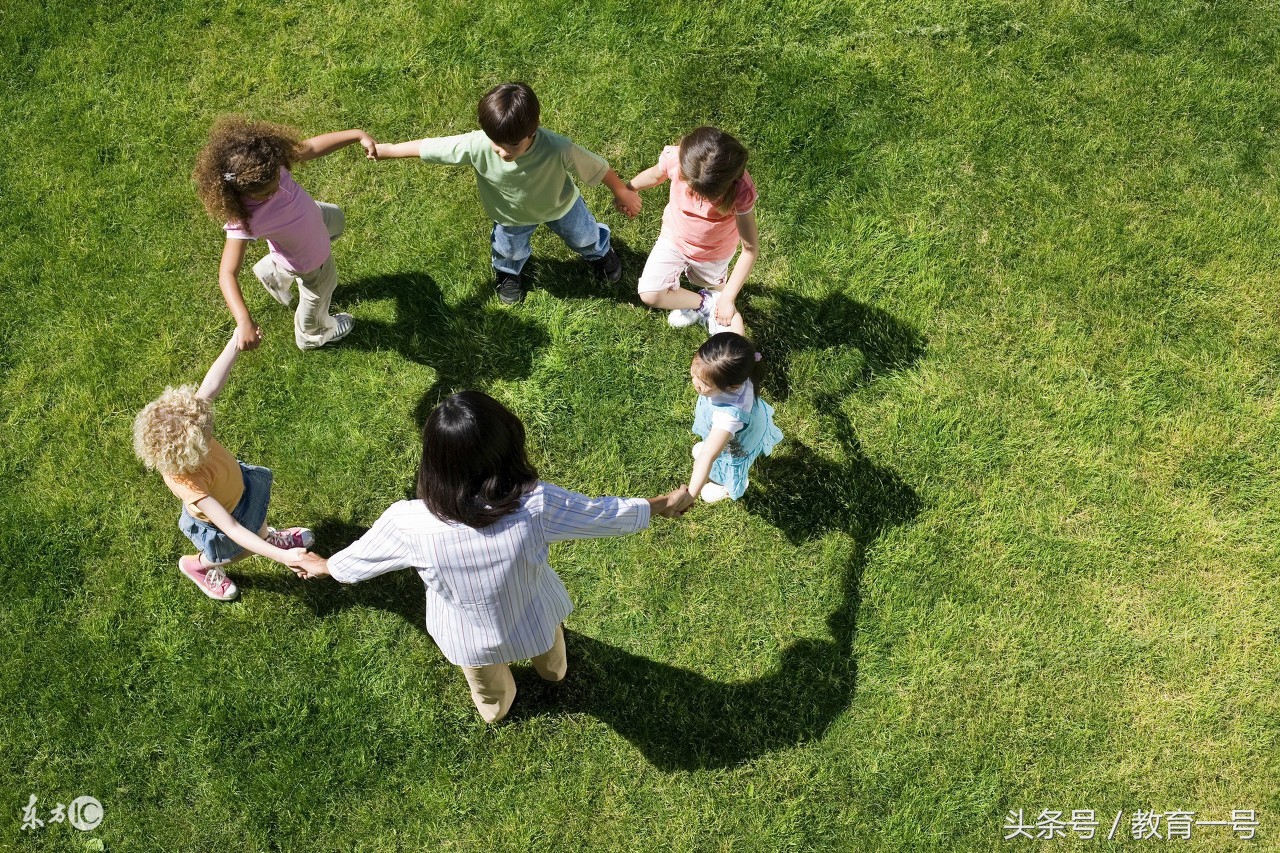 一百个小学体育游戏，有兴趣的家长也可以和孩子一起玩玩