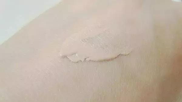 CPB、Dior等贵妇彩妆,真有吃土*党**专用平替款吗?