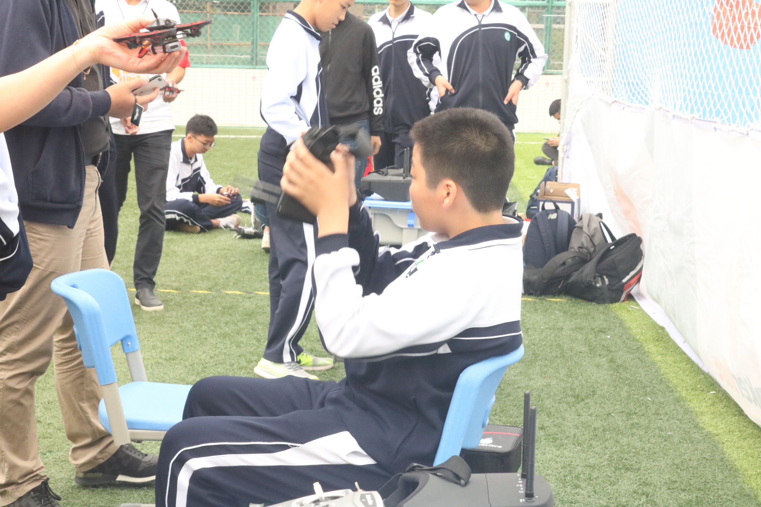 深圳青少年无人机大赛,无人机科技节表演