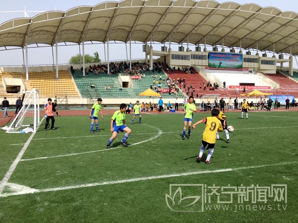 济宁市任城区区长杯足球赛小学组,济宁市长杯2019足球赛