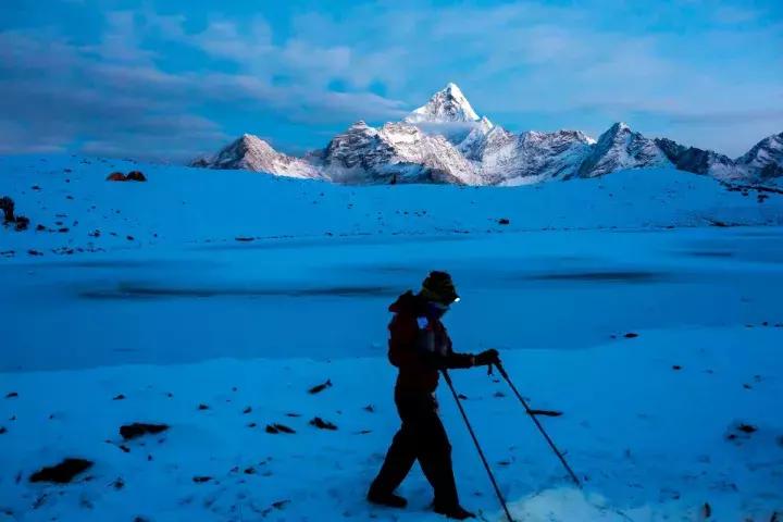 一下雪峨眉山就成了仙境,一下雪川西便美成了天堂