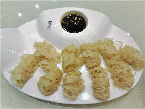 坐着高铁去西安，逛吃逛吃逛吃……