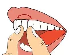 五十牙齿松动什么原因,牙齿松动的4个原因