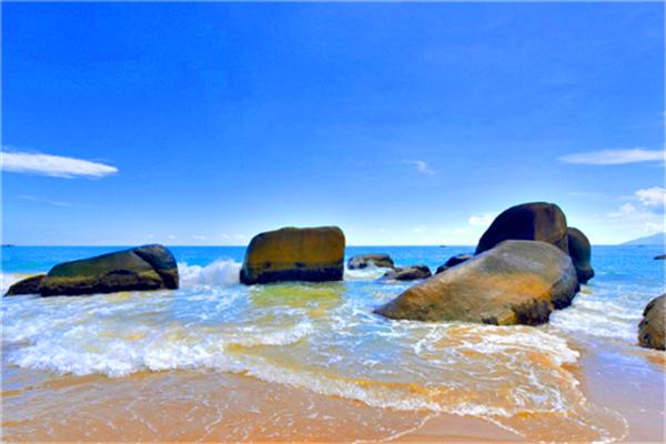 北纬18度温暖的冬季三亚之旅,北纬18度三亚旅游