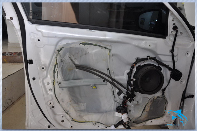 贵阳元音改汽车音响隔音,贵阳音响改装海马m5