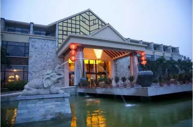 英德奇洞温泉小镇攻略,英德奇洞温泉自驾